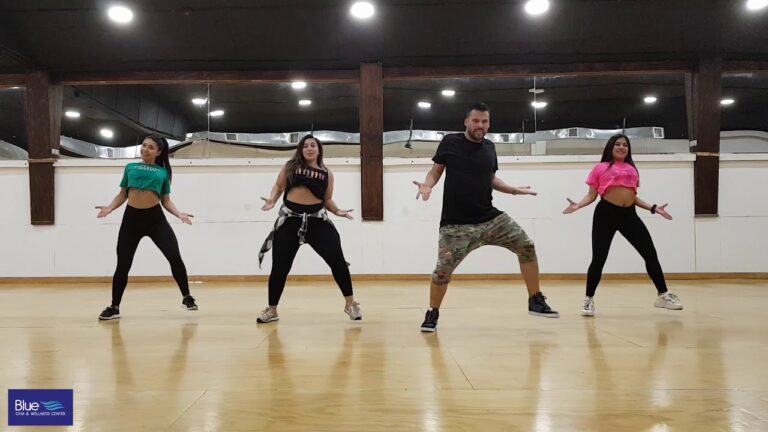 Cómo Bailar Zumba: Aprende los Movimientos Básicos para Principiantes